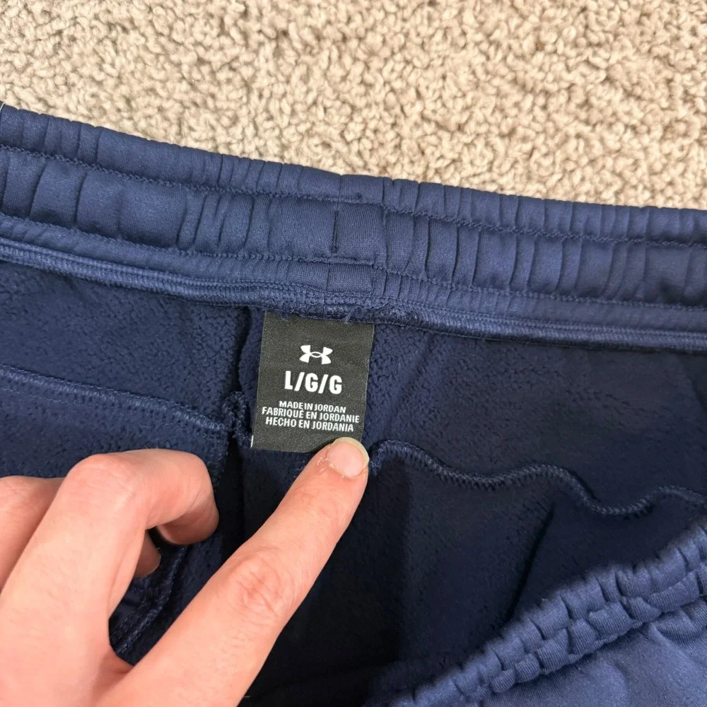 Under Armour Jogger Pants Mens Large Navy Blue Like New Fleece Tapered Sweatpant
